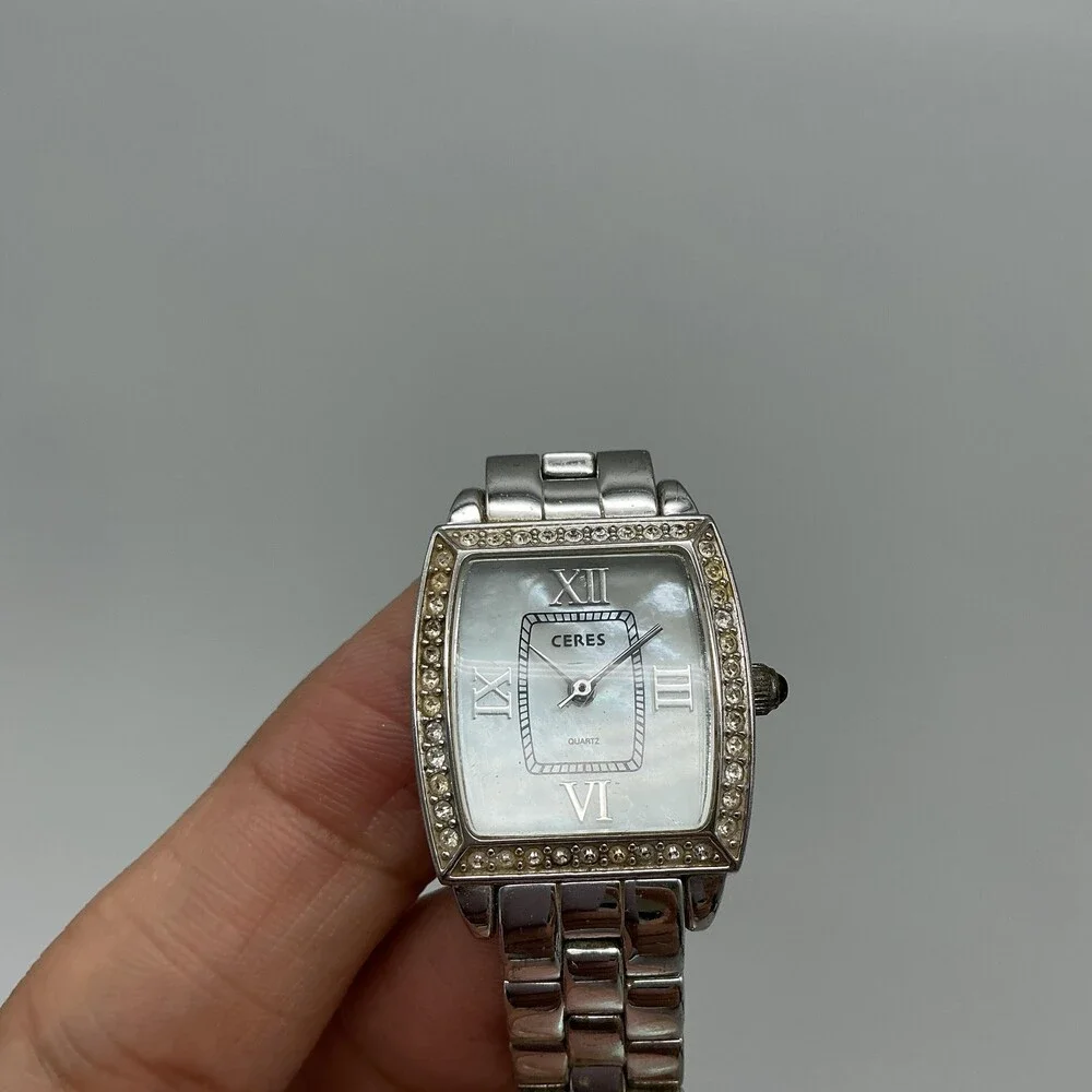 Ceres M-261 Womens Watch 24mm Silver Tone Bracelet Crystals New Battery 6.5